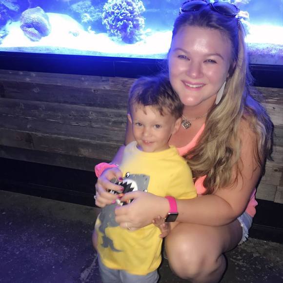 Meet your Posher, Erica - Picture 1 of 1